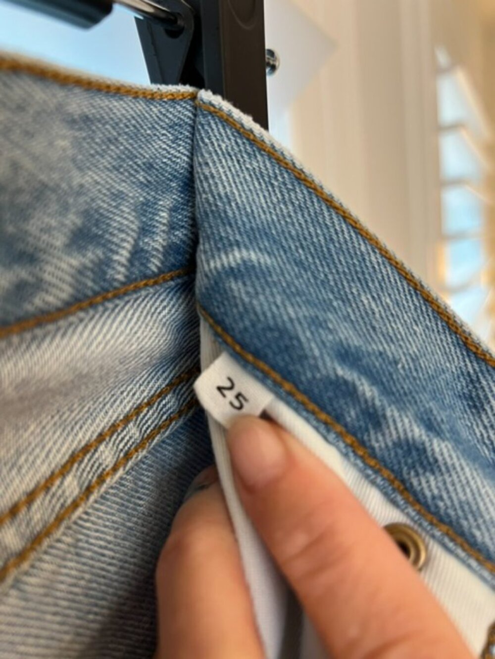 STILL HERE Cowboy Jean Size 25 - Picture 4 of 10